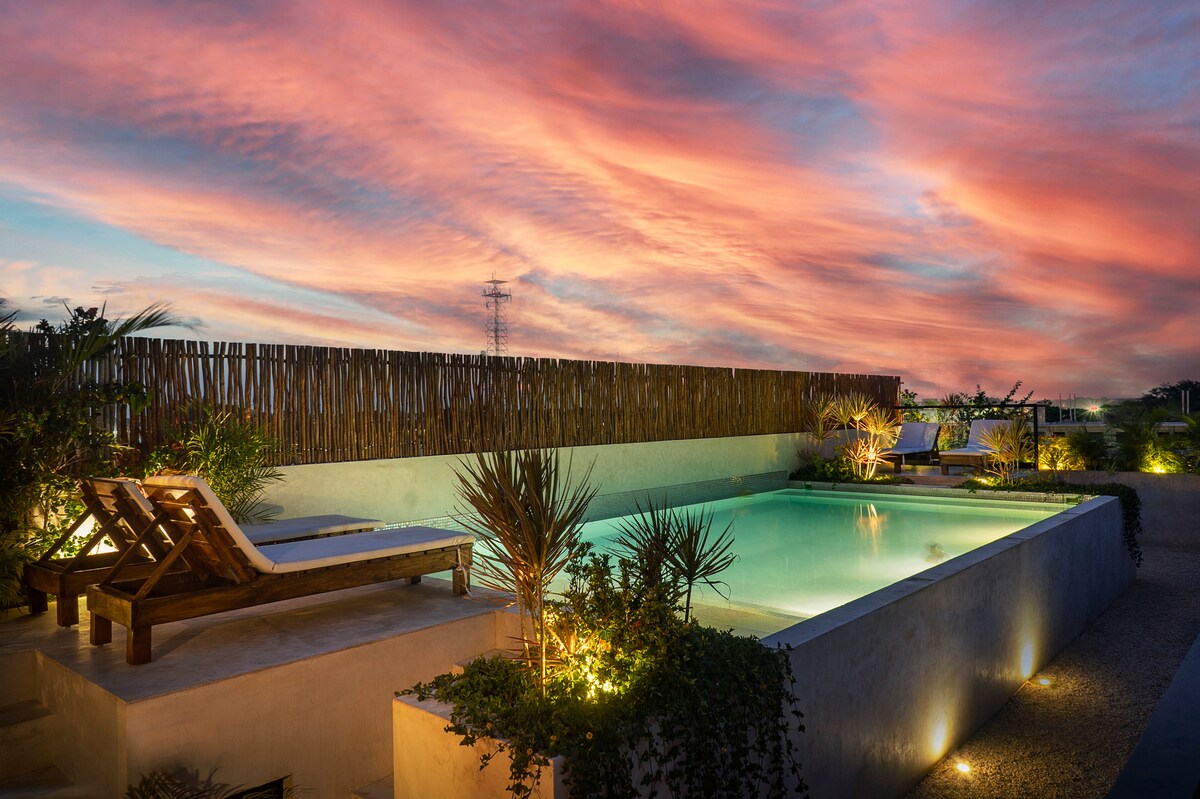 UJO 5 – Comfortable studio with roof top and pool