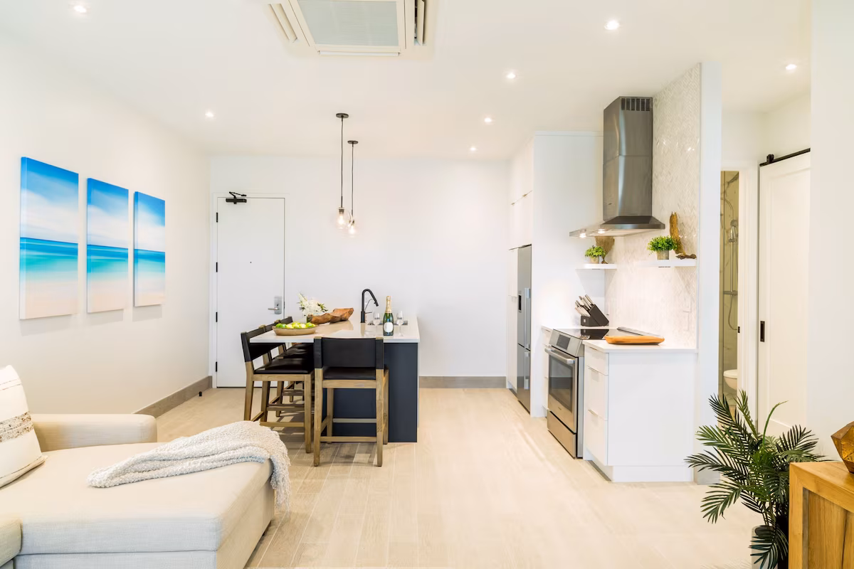 1BR Escape w/ Ocean Views & Poolside Vibes