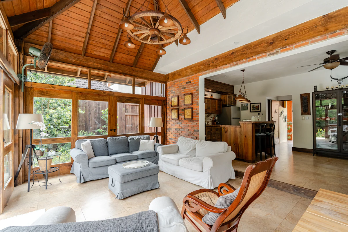 Mountain View Villa + Heated Pool