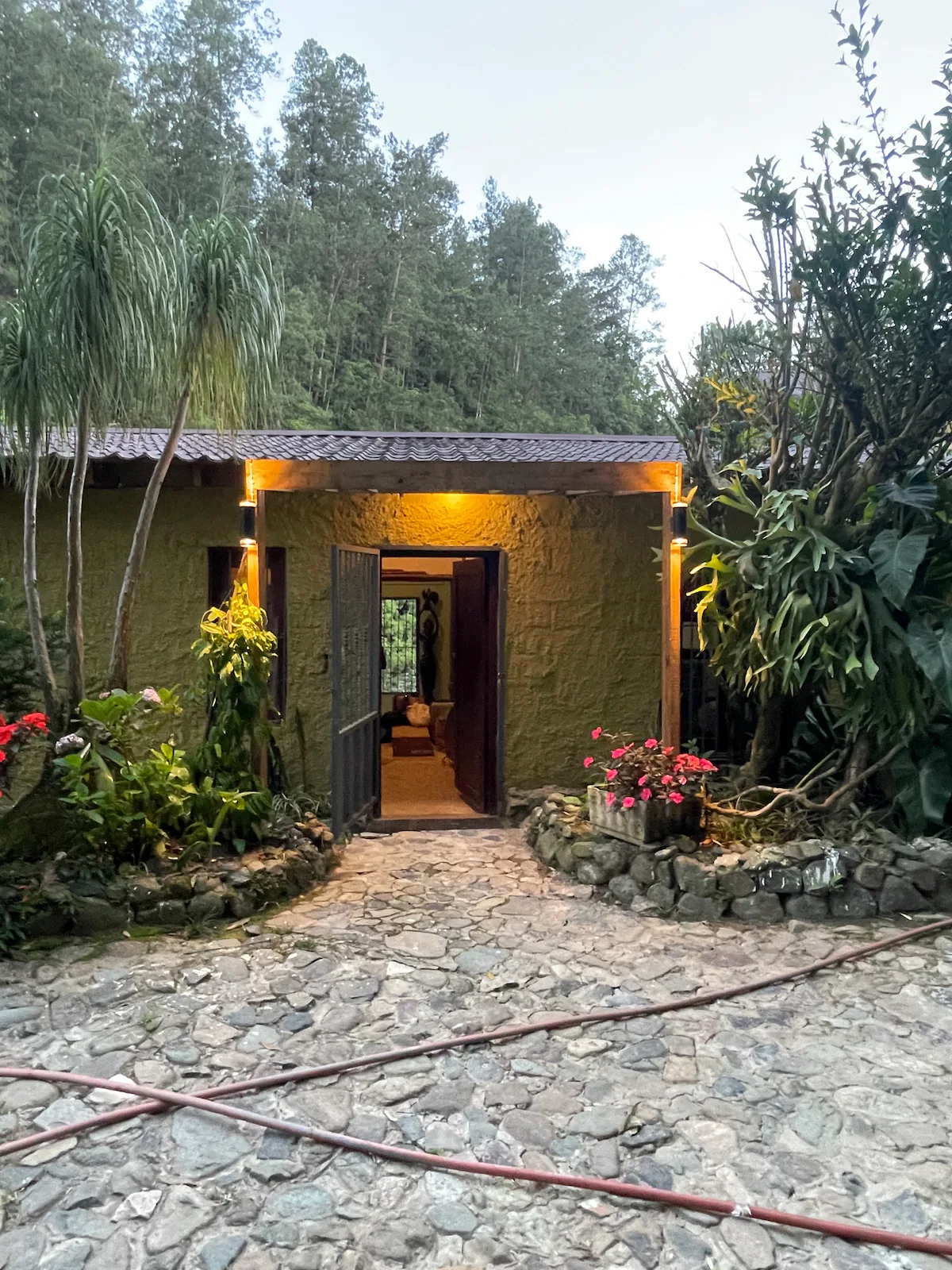Arroyo Frío River Lodge