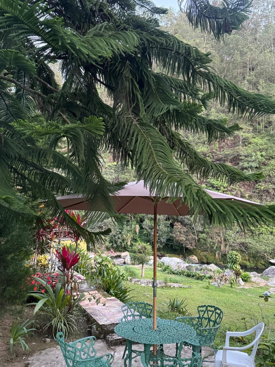 Arroyo Frío River Lodge