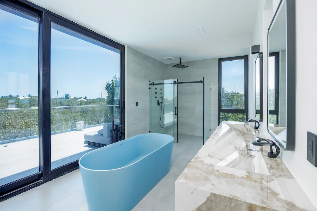 NEW Beachfront Estate | Sleeps 20 | 4 Pools | Gym