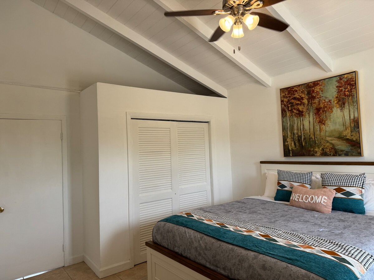 Canal Front 3-bedroom Suite in Providenciales