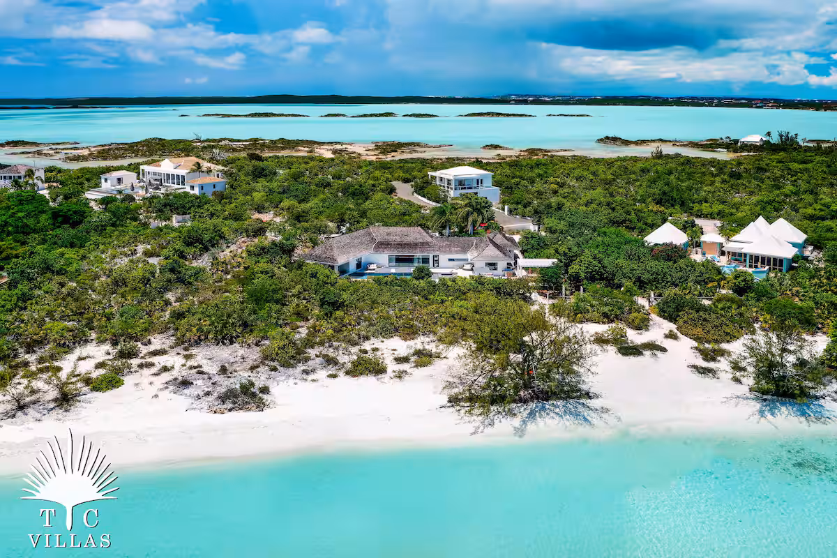 TC Villas | Six Turtles | Beachfront Luxury