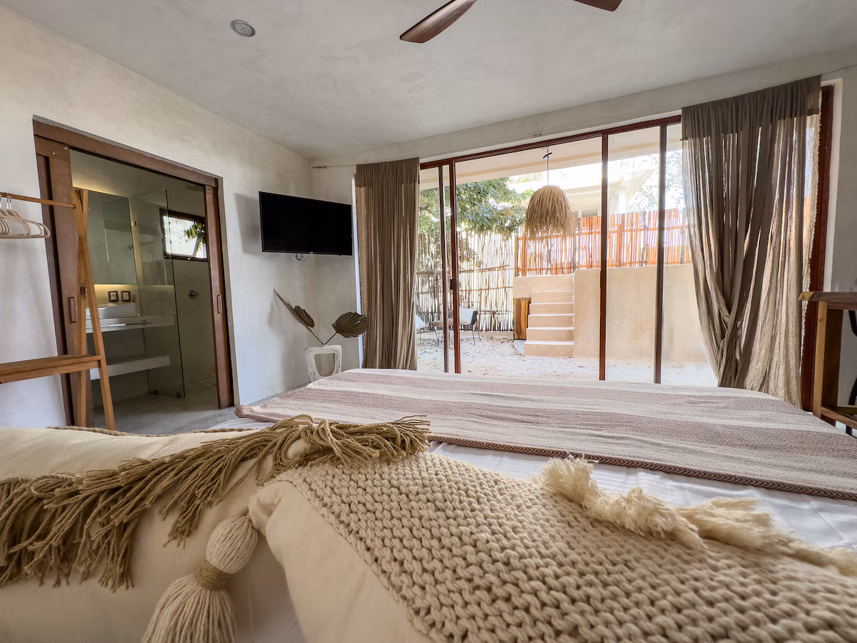 Private pool ZAMMA Amazing suite