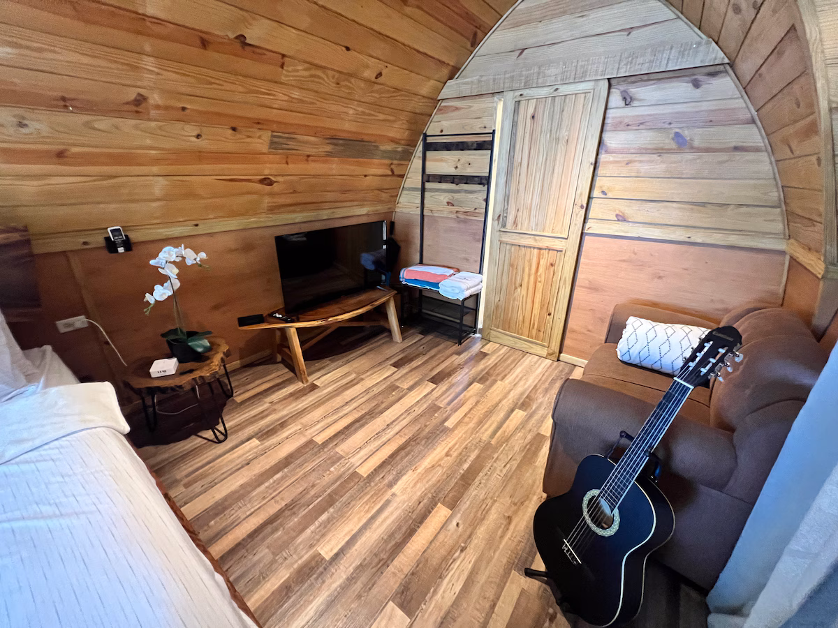 Mountain Glamping Pod with Private Hot Tub