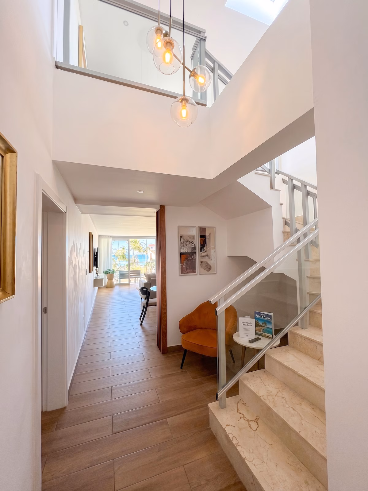 *Penthouse* Ocean View Dream *With Private Beach*