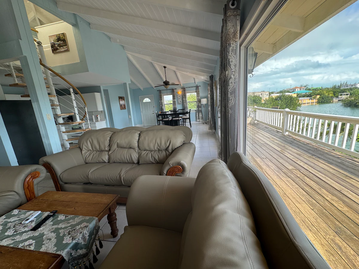 Canal Front 3-bedroom Suite in Providenciales