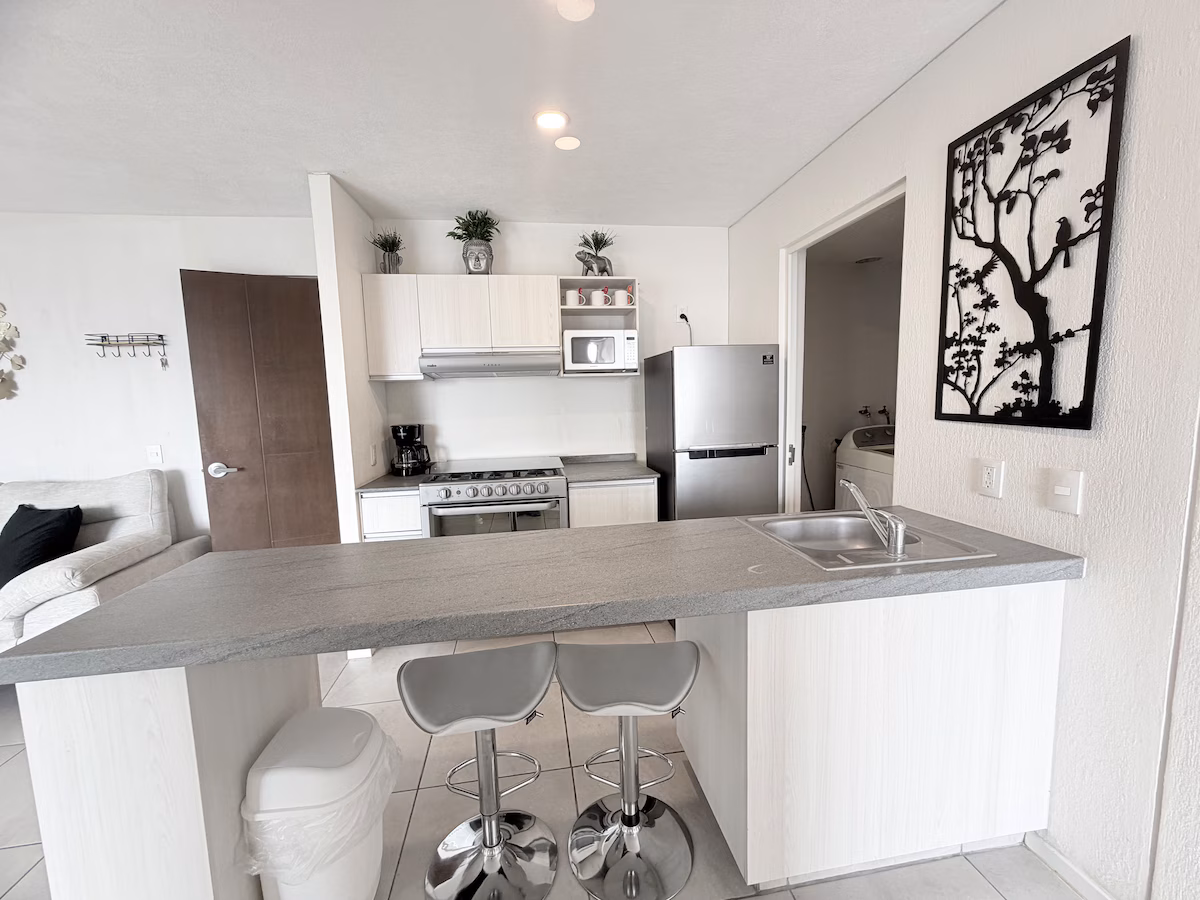 Maravilia-Arena GDL 2-bedroom stay with pool