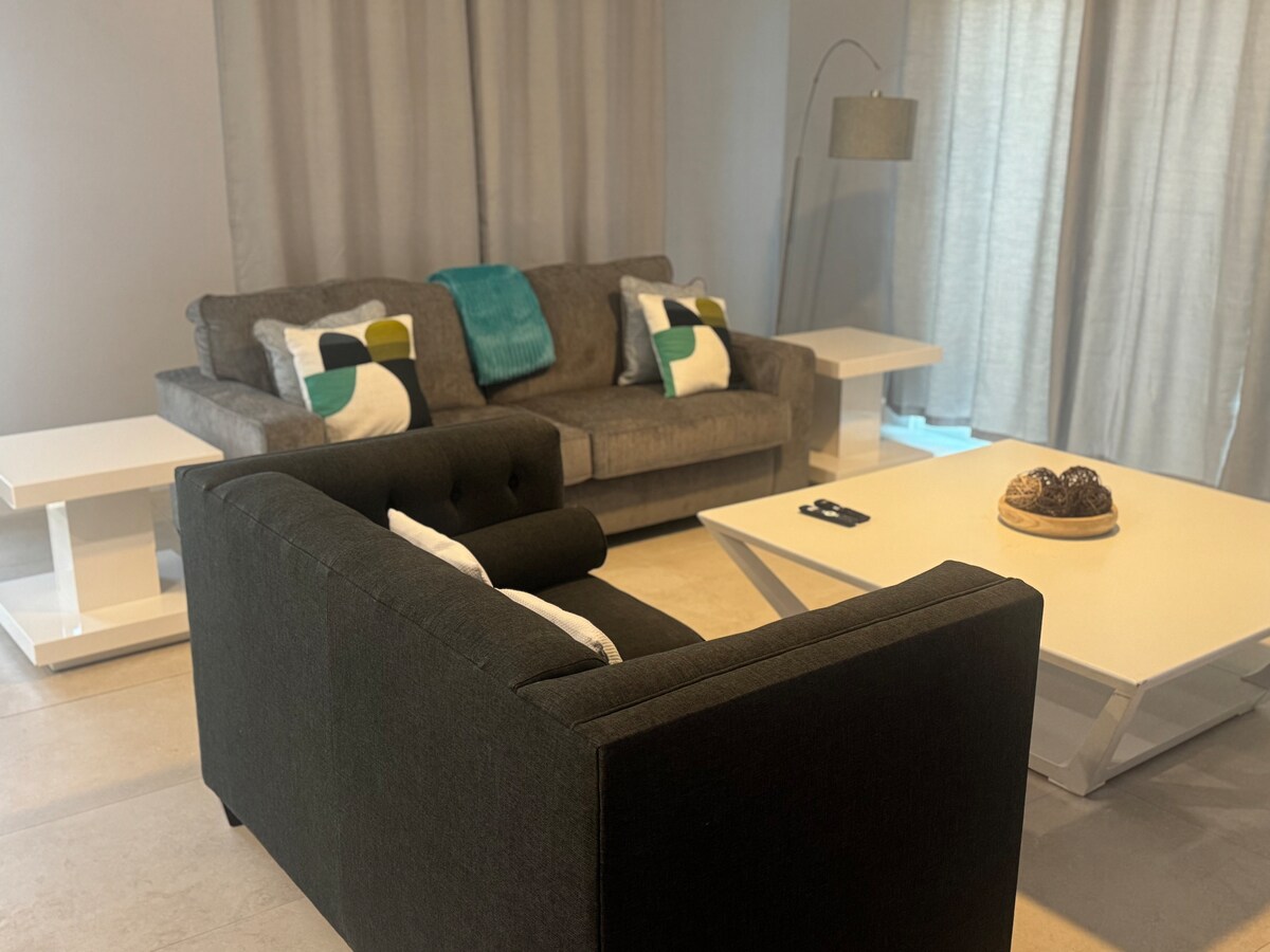 Coral Cove: Pool, Patio, Beach Gear, Near Baha Mar