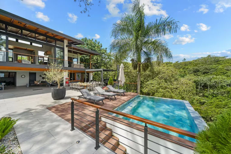MR | Casa Ladera | Luxury Retreat + Heated Pool