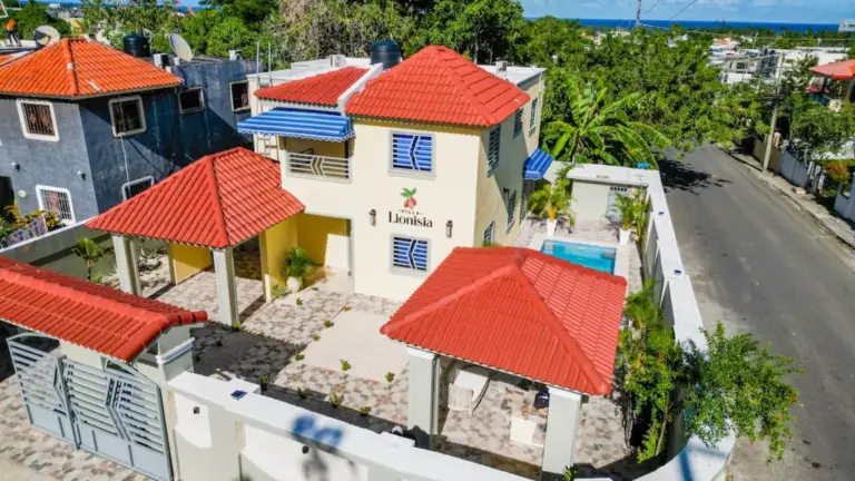 Modern Villa in Puerto Plata with Pool | Lionisia