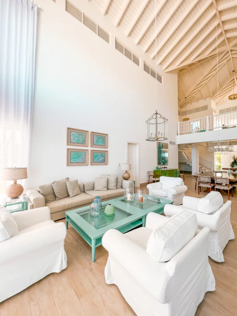 Luxury Villa 4 Bedroom