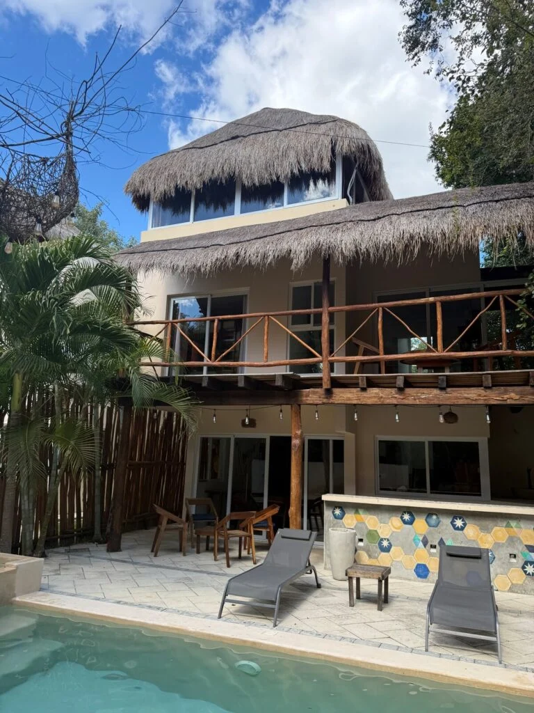 Residence with pool near Xcaret – Wi-Fi,