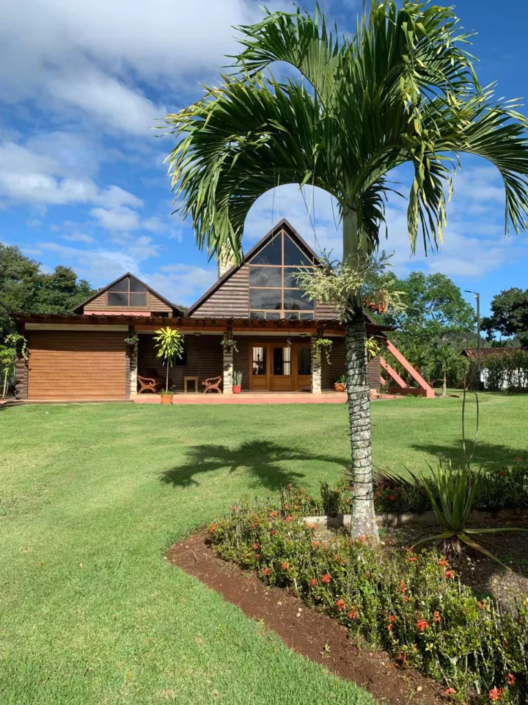 Villa Alpina, Jarabacoa